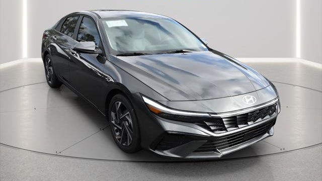 2026 Hyundai ELANTRA Limited