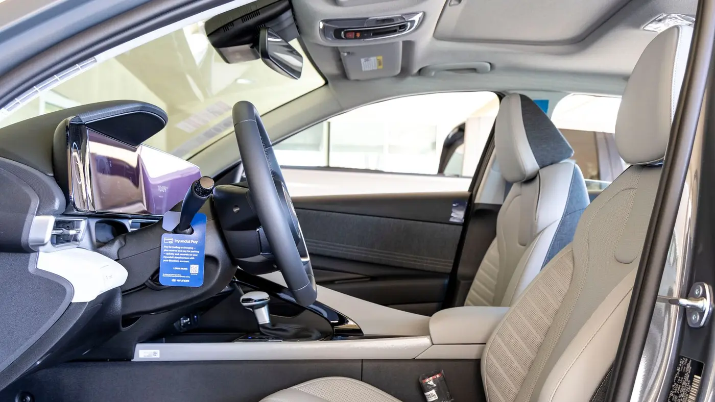 2026 Hyundai ELANTRA Limited