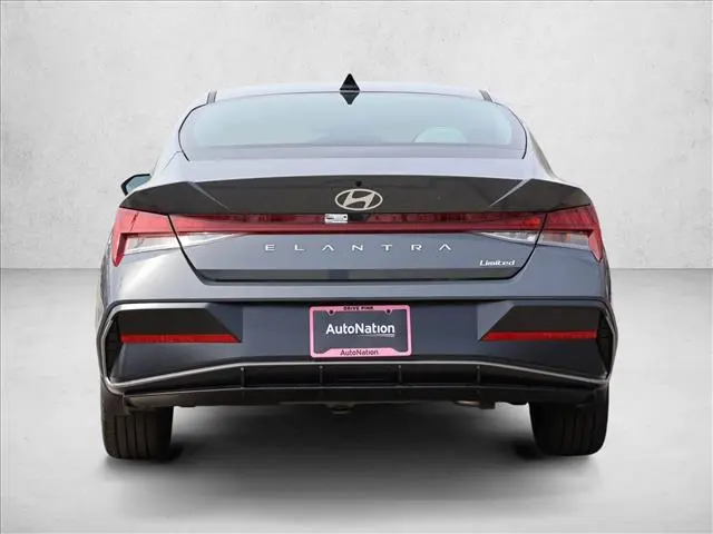 2026 Hyundai Elantra - $25,387