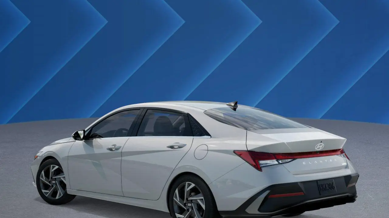 2026 Hyundai ELANTRA Limited
