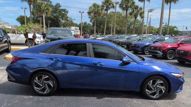 2024 Hyundai ELANTRA Limited