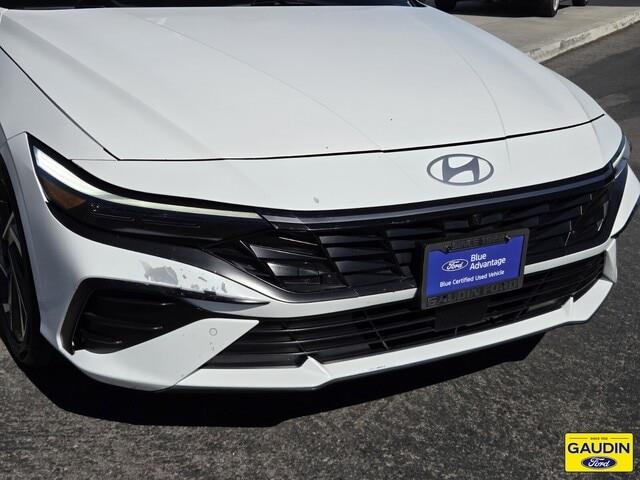 2024 Hyundai ELANTRA Limited — photo 1 of 24