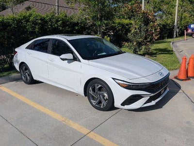 2024 Hyundai Elantra Limited 4DR Sedan