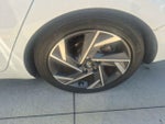 2024 Elantra Thumbnail 3