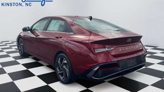 2024 Hyundai ELANTRA Limited