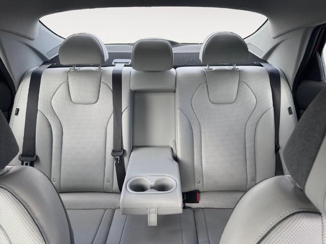 2024 Hyundai Elantra - $19,754