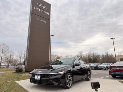 2025 Hyundai Elantra Limited 4DR Sedan
