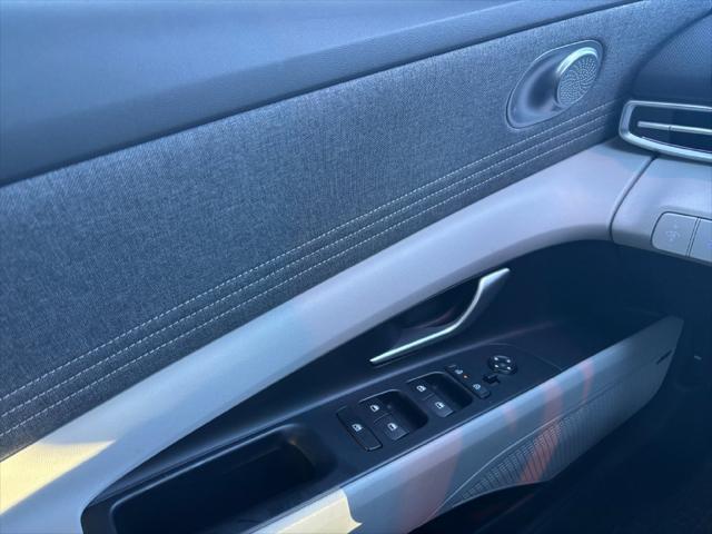 2025 Hyundai Elantra - $22,688