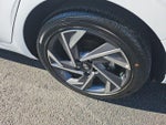 2025 Elantra Thumbnail 17