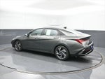 2025 Elantra Thumbnail 4