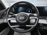 2025 Elantra Thumbnail 25