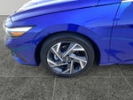 2025 Elantra Thumbnail 14