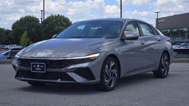 2026 Hyundai ELANTRA Limited
