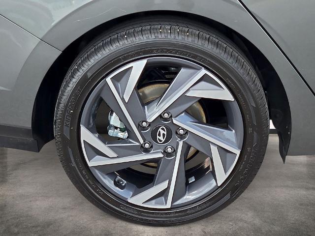 2026 Hyundai Elantra - $26,800