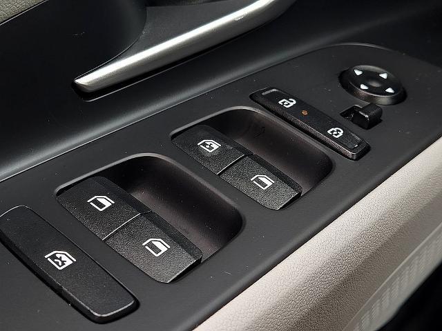 2026 Hyundai Elantra - $26,800