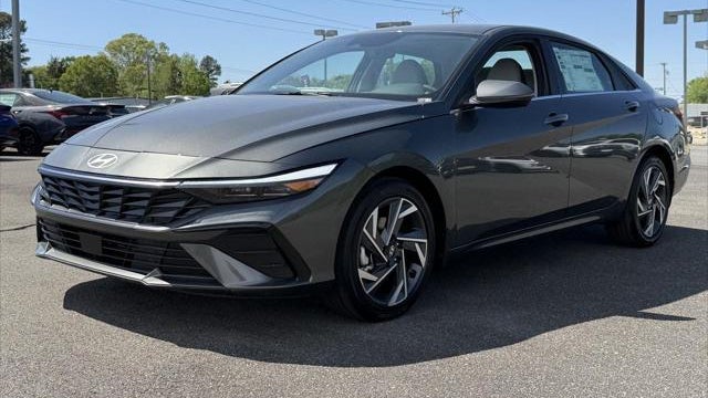 2026 Hyundai ELANTRA Limited