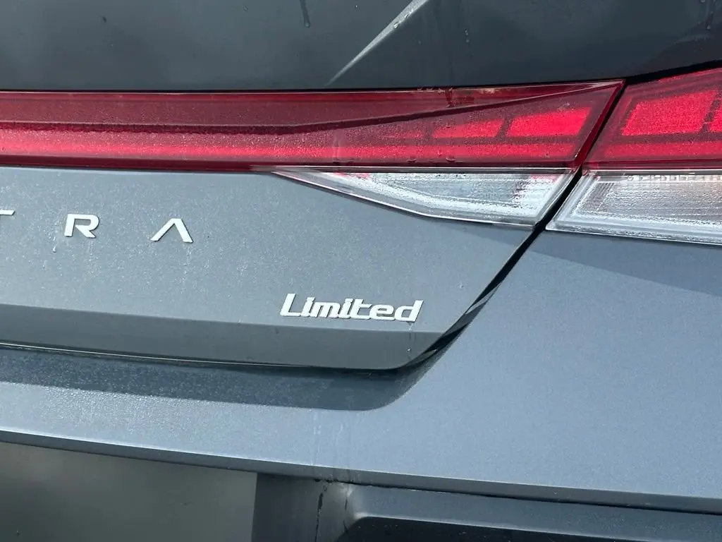 2026 Hyundai Elantra - $25,497