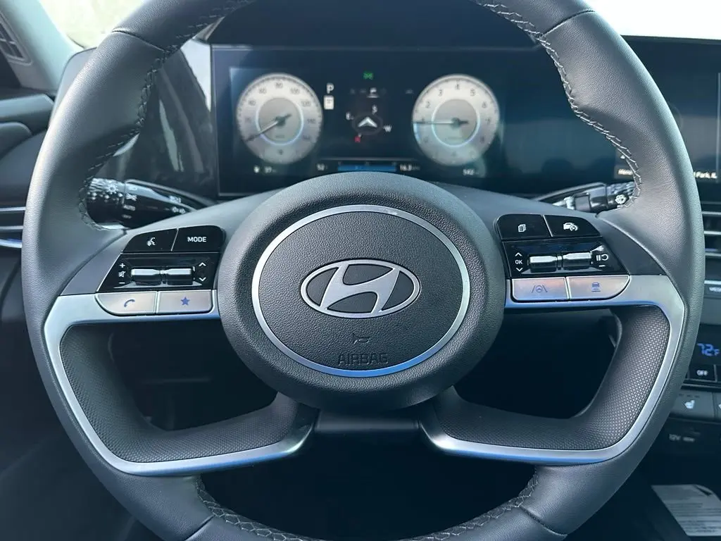 2026 Hyundai Elantra - $25,497