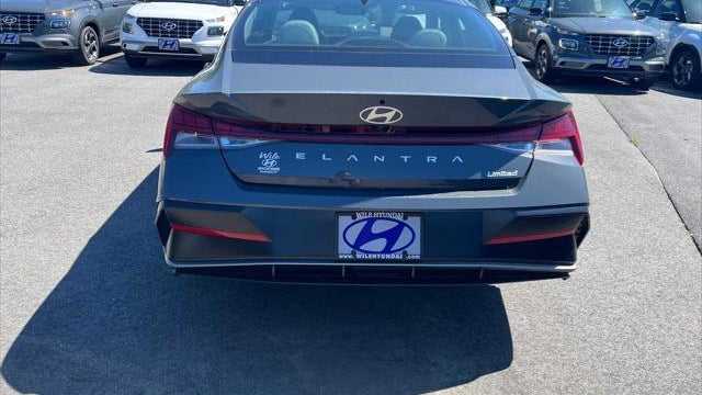 2026 Hyundai ELANTRA Limited