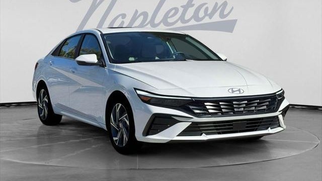 2026 Hyundai ELANTRA Limited