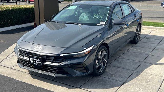 2026 Hyundai ELANTRA Limited