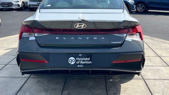 2026 Hyundai ELANTRA Limited