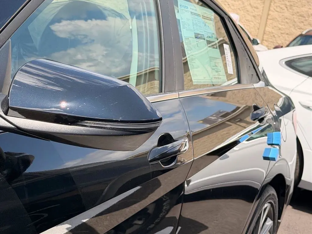 2026 Hyundai Elantra - $25,349