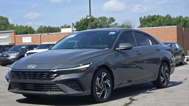 2026 Hyundai ELANTRA Limited