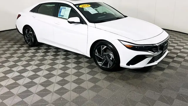 Preowned 2024 Hyundai ELANTRA Limited for Sale