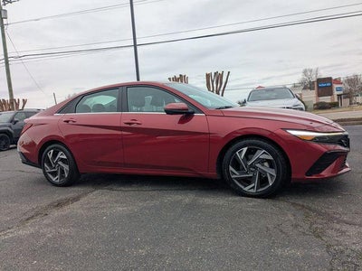 2024 Hyundai Elantra Limited 4DR Sedan