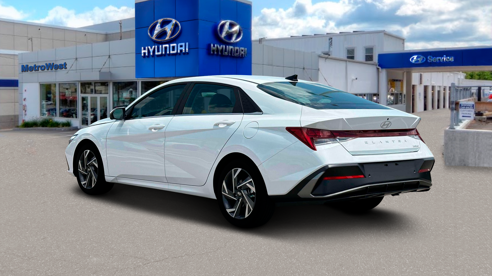2024 Hyundai ELANTRA Limited