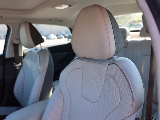 2025 Hyundai Elantra - $20,727
