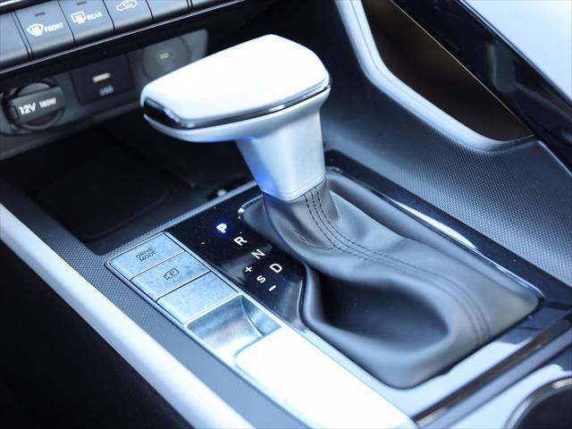 2025 Hyundai Elantra - $20,727
