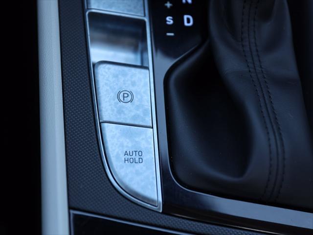 2025 Hyundai Elantra - $20,727