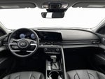2025 Elantra Thumbnail 13