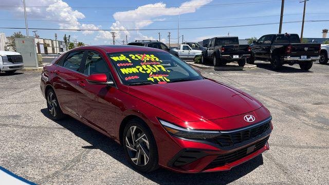 Preowned 2025 Hyundai ELANTRA Limited for Sale
