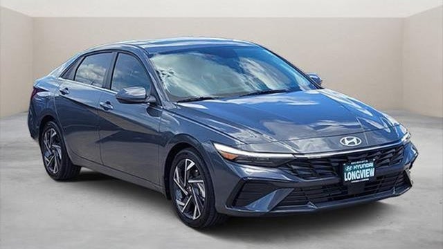 Preowned 2025 Hyundai ELANTRA Limited for Sale