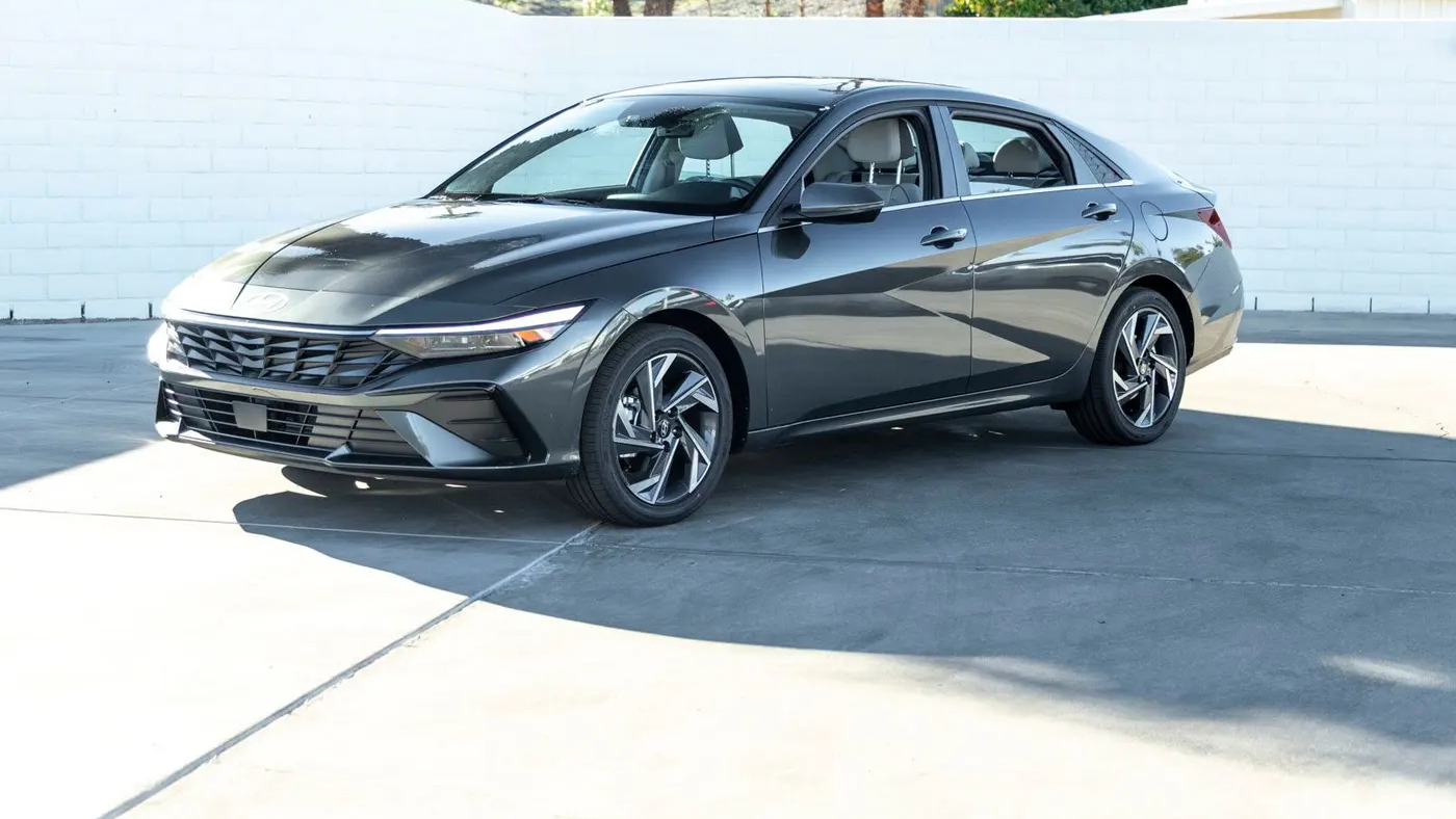 Preowned 2026 Hyundai ELANTRA Limited for Sale