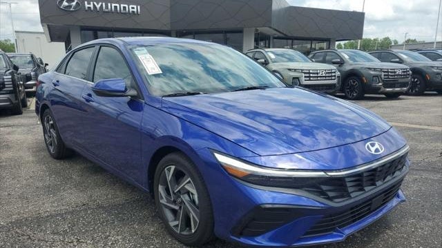 2026 Hyundai ELANTRA Limited