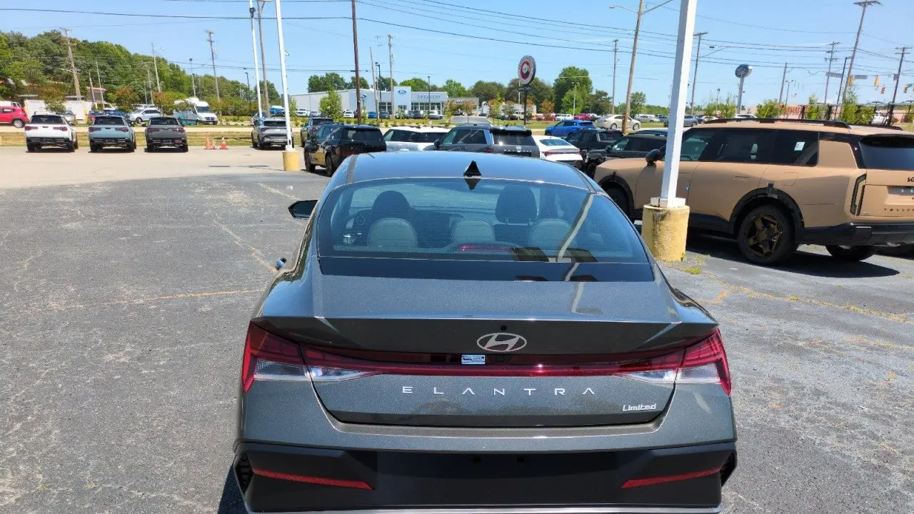 2026 Hyundai ELANTRA Limited