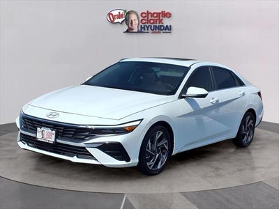 2025 Hyundai Elantra Limited 4DR Sedan