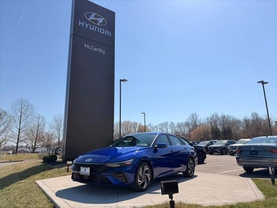 2025 Hyundai Elantra Limited 4DR Sedan