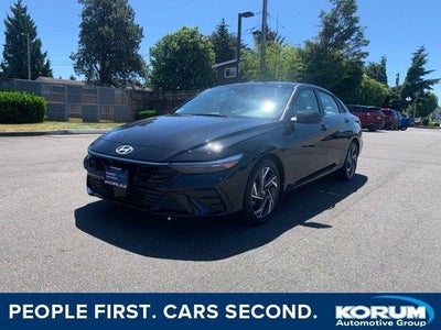 2025 Hyundai Elantra Limited 4DR Sedan