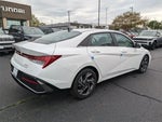2025 Elantra Thumbnail 4