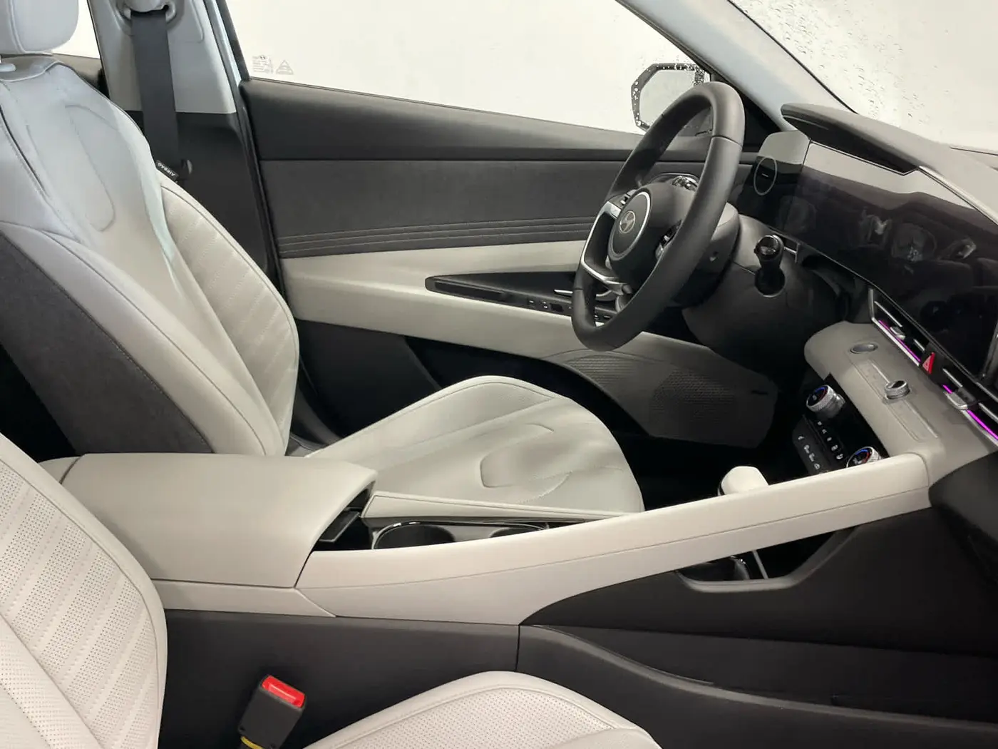2026 Hyundai Elantra - $27,744