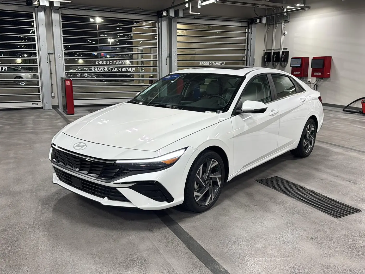 2026 Hyundai Elantra - $27,744