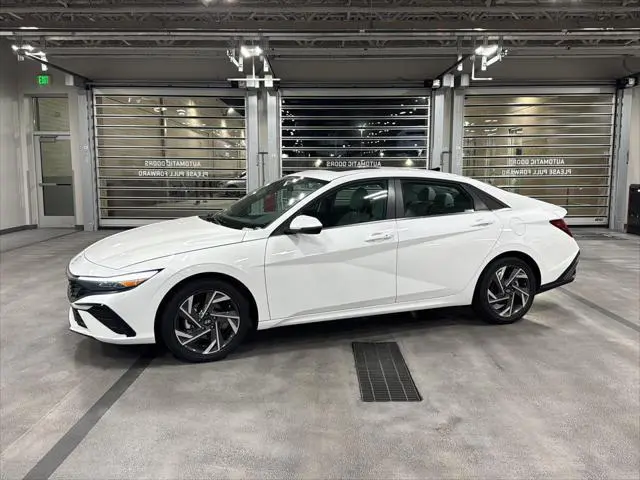 2026 Hyundai Elantra - $27,744
