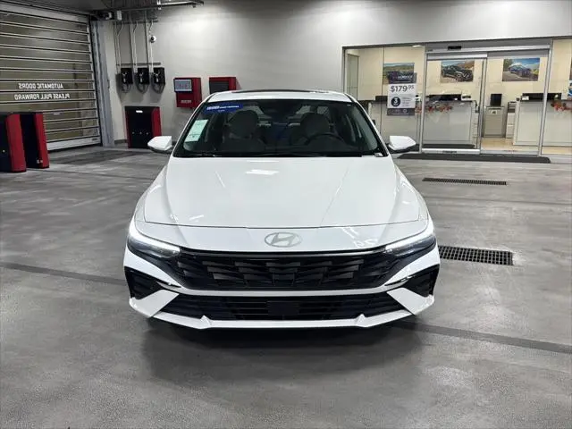 2026 Hyundai Elantra - $27,744