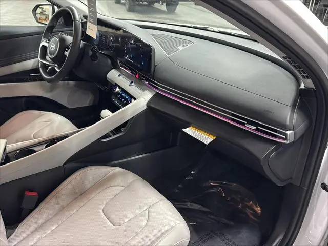 2026 Hyundai Elantra - $27,744