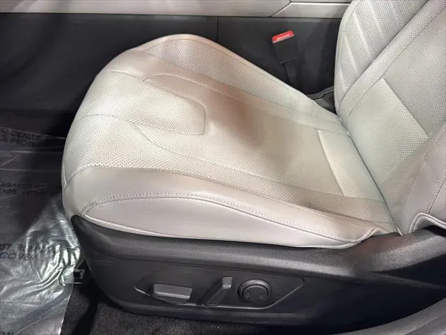 2026 Hyundai Elantra - $27,744